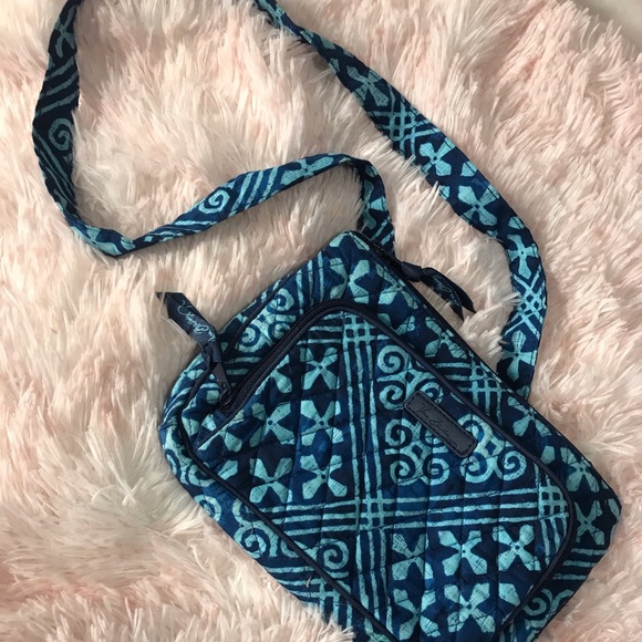 Vera Bradley Handbags - Vera Bradley purse Vera Bradley Handbags - Vera Bradley purse